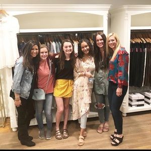 Meet your Posher,  anna kain